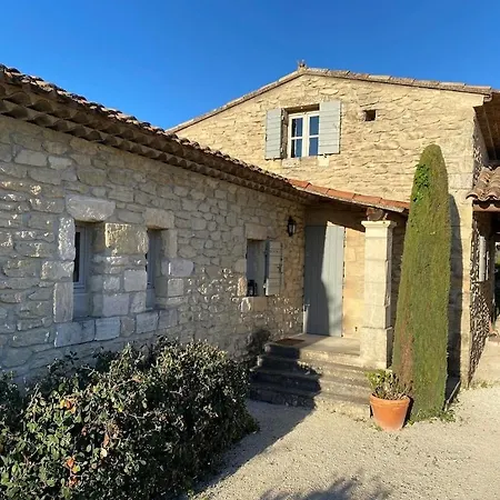 In Gordes, Facing The Entire Luberon Park A Beautiful 5 Bedrooms House