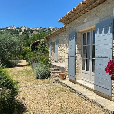 In Gordes, Facing The Entire Luberon Park A Beautiful 5 Bedrooms House